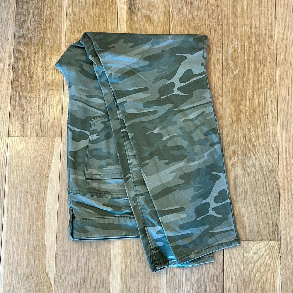 Loft Camouflage Skinny Pants